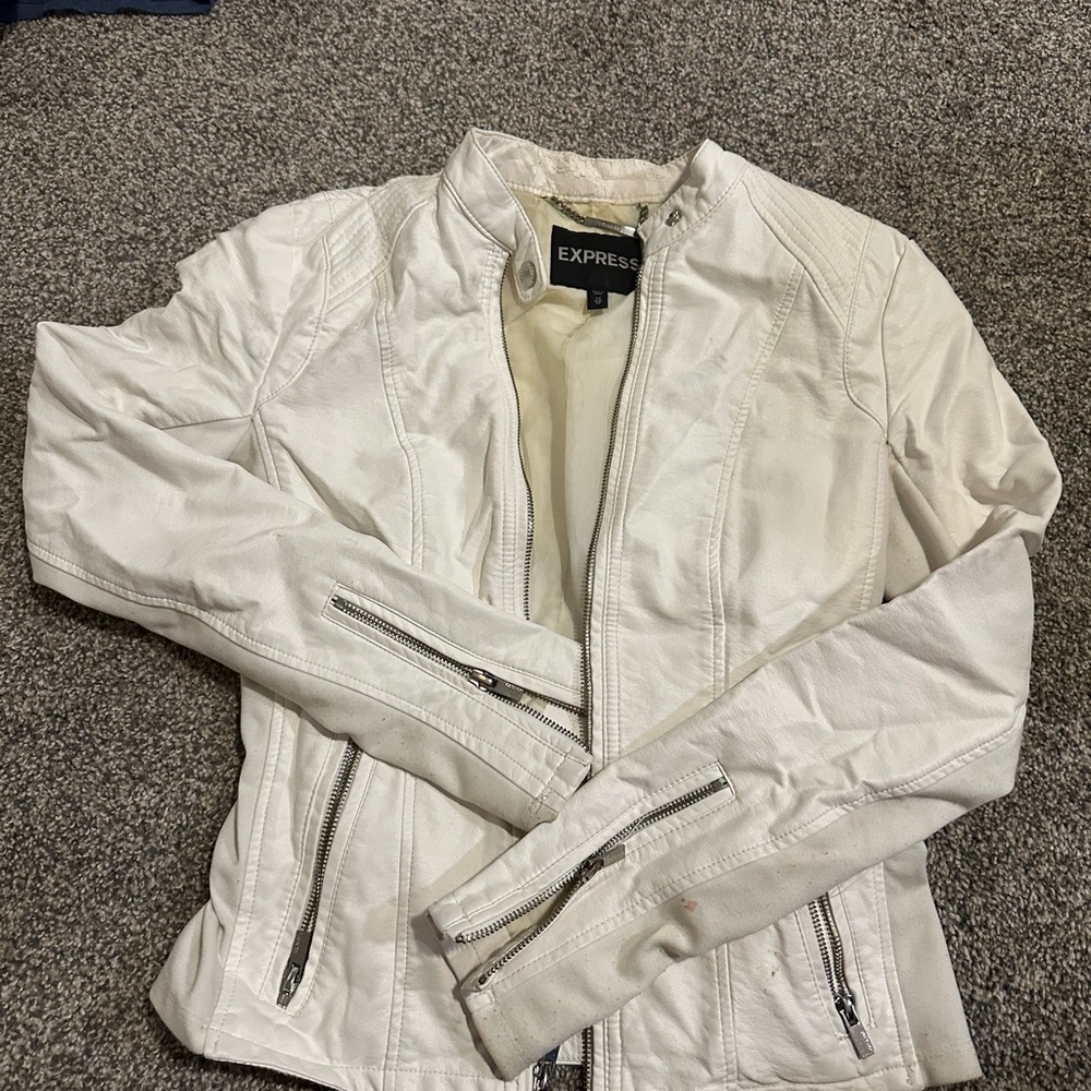 Express White leather jacket XS
